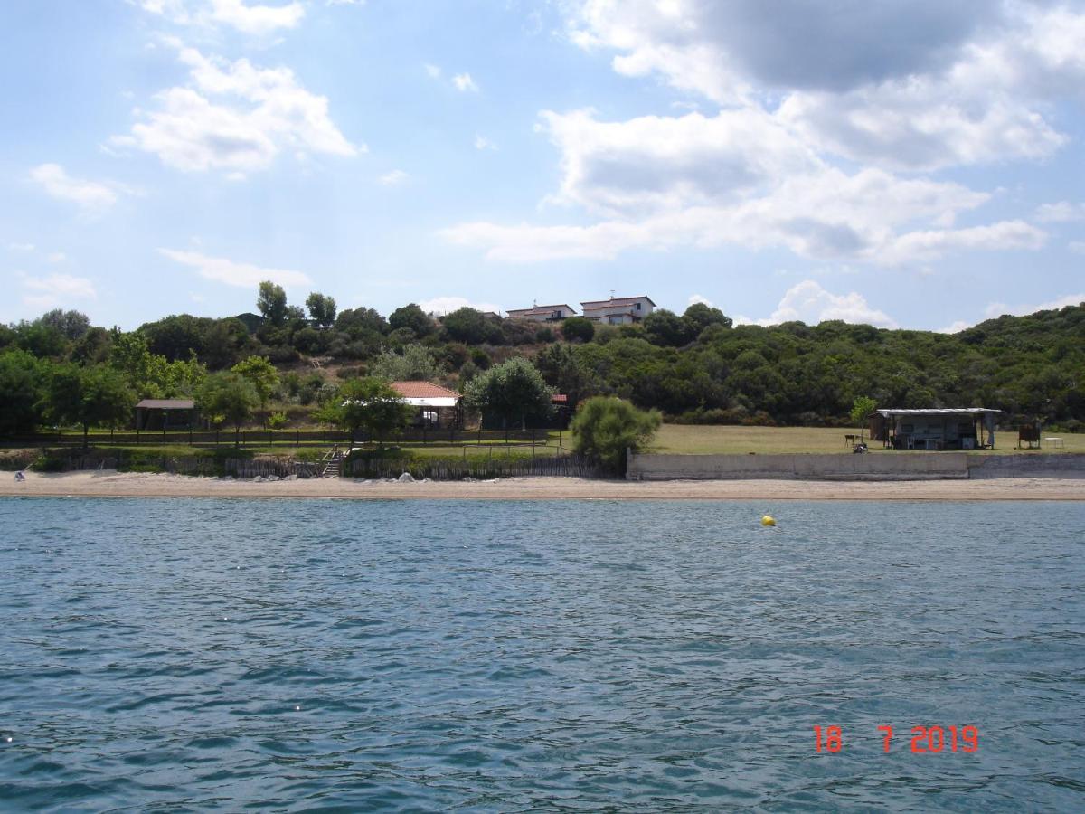 Katevi Luxury Seafront Villa イエリソス エクステリア 写真