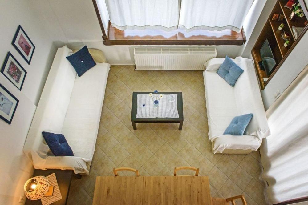 Katevi Luxury Seafront Villa イエリソス エクステリア 写真